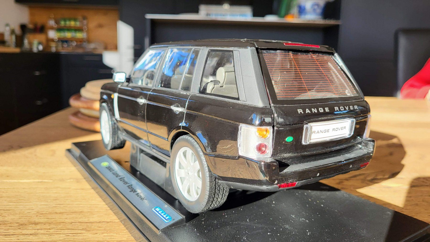 Welly Modellautos: Land Rover, Range Rover 2003 1:18 Welly – Gebraucht aus Rothrist von Juana5 2