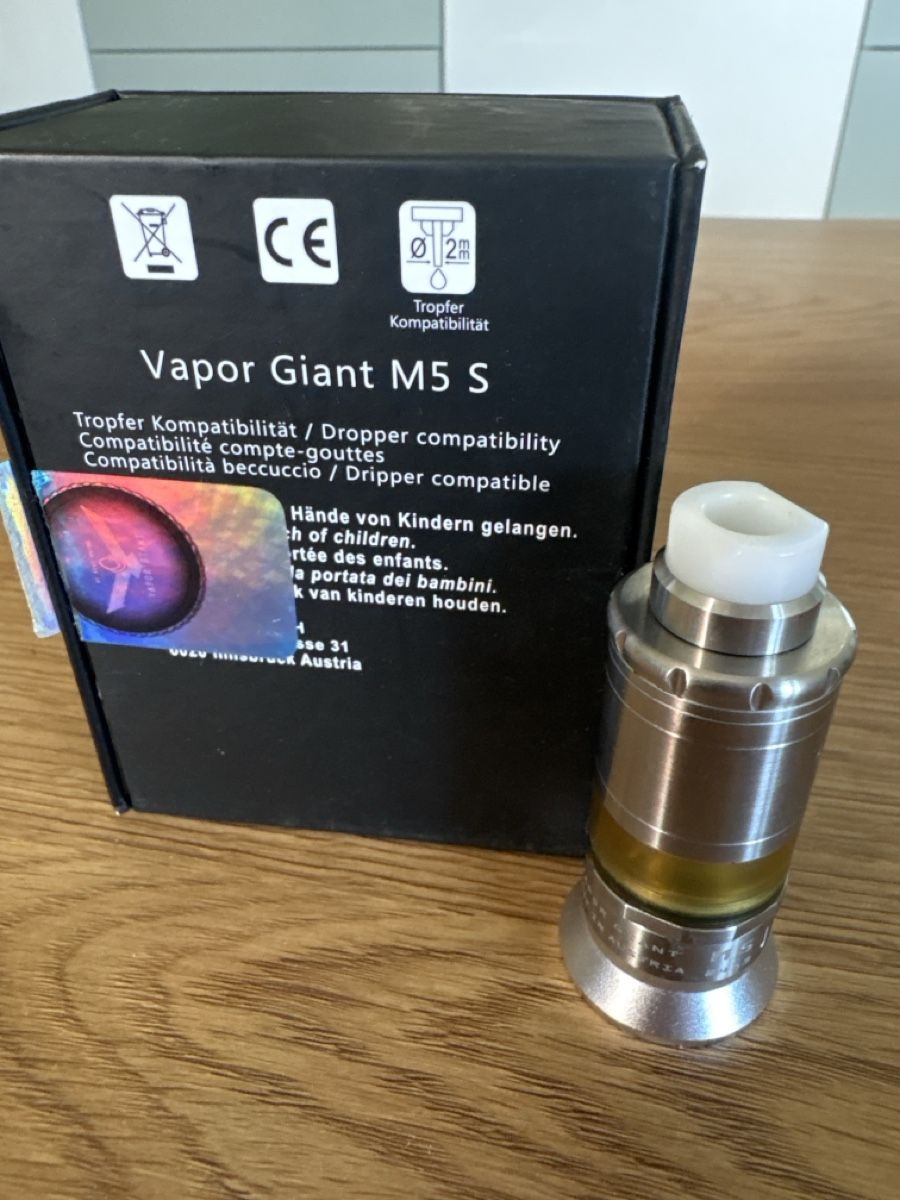 Vapor Giant Altri Prodotti per fumatori: Vapor giant M5 S – Usato da Gordola venduto da Fausto85 1