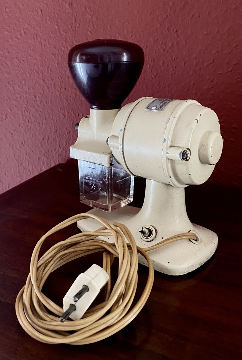Macchine per caffè & Macchine per espresso: Ancien moulin à café AEG – Usato da Genève venduto da Mar0007 3