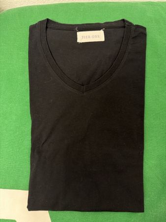 Schickes Pier One T-Shirt, Schwarz, Grösse M - Top Zustand!