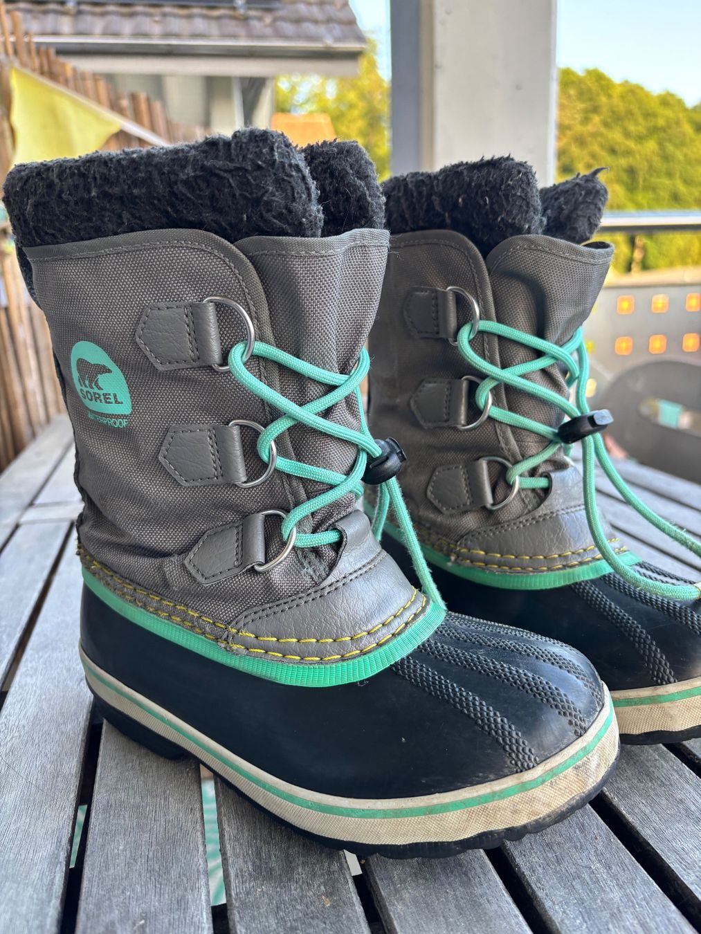Sorel Scarpe per ragazzi: Winterstiefel Sorel Gr. 32 – Usato da Herzogenbuchsee venduto da MoLa85
