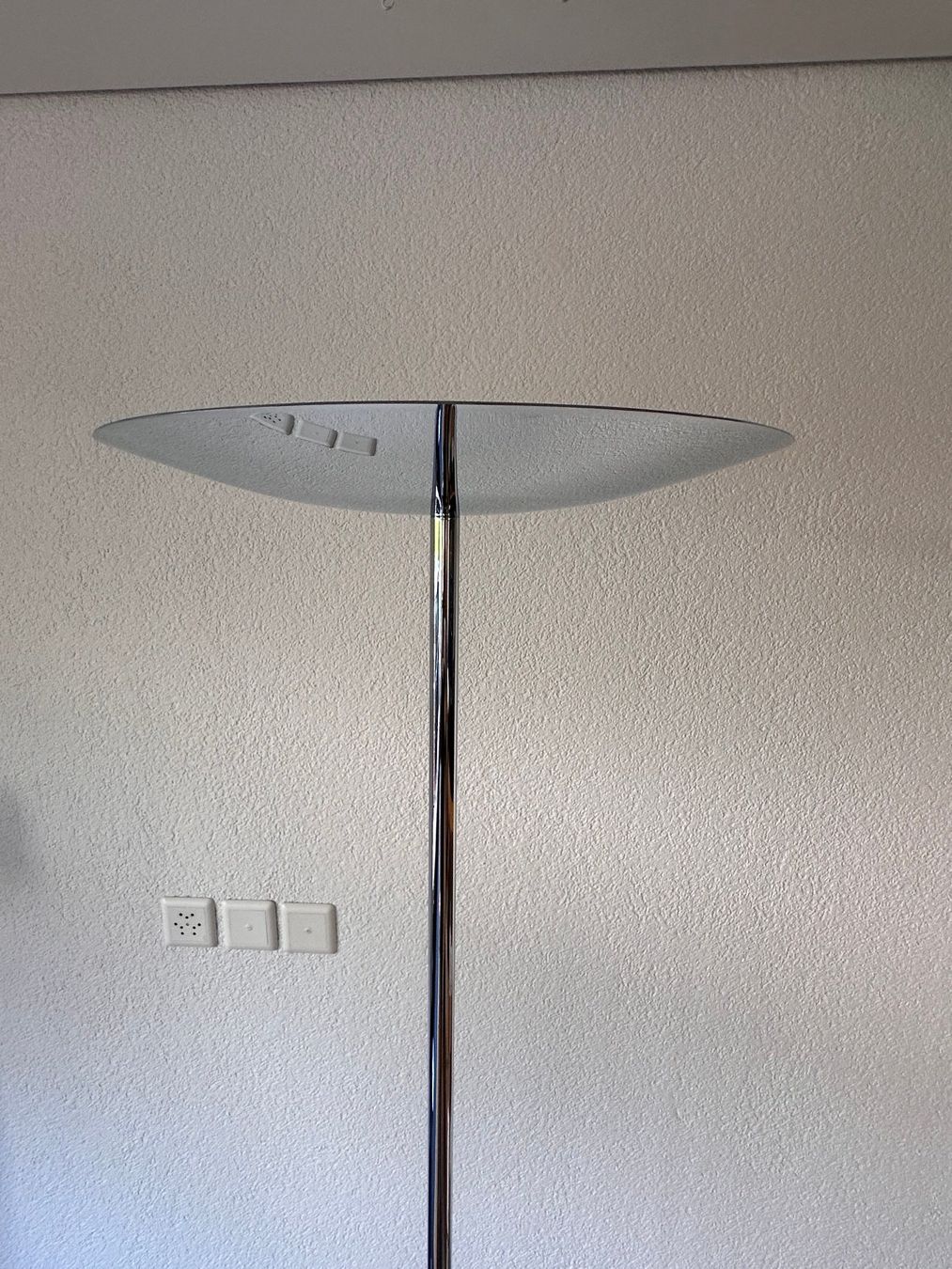 Belux Lampen: LED Stehleuchte Classic von Belux – Neu (gemäss Beschreibung) aus Suhr von leuchtenshop 3