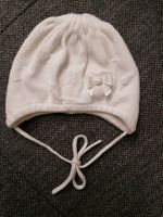 Süsse Baby Mütze mit Herzchen KU 43