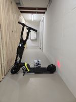 Husqvarna Skutta Elektro-Scooter