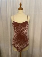 Samtiger Body in Altrosa, Grösse L – Perfekt Sommer