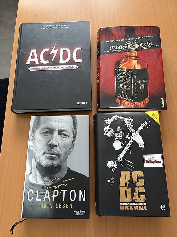 Libri: AC/DC,Clapton,Mötley Crüe – Usato da Kreuzlingen venduto da Roli20