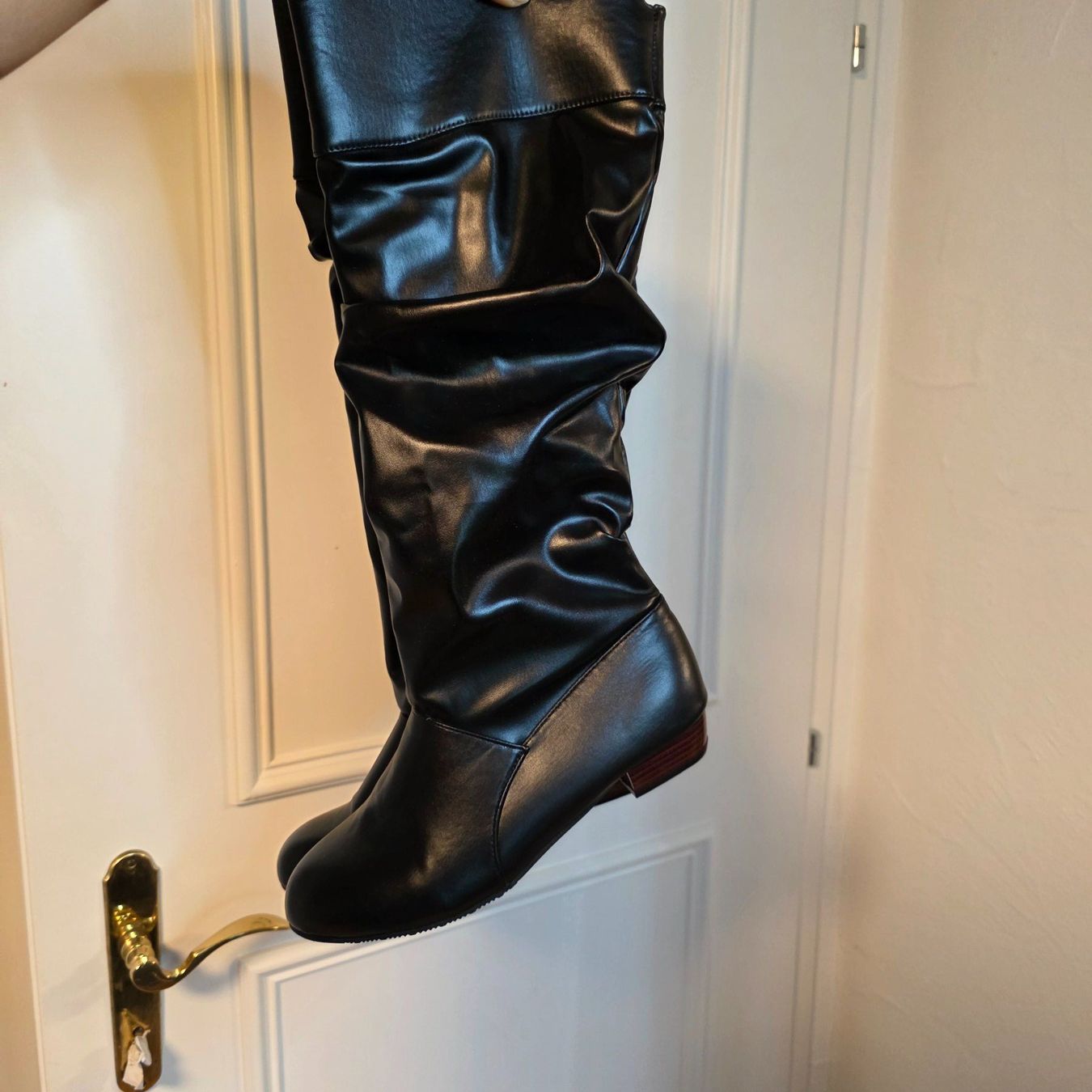 Damenschuhe: Schwarze Stiefel Gr. 40.5 Weitschaft Blockabsatz – Gebraucht aus Wald ZH von CapLux 7