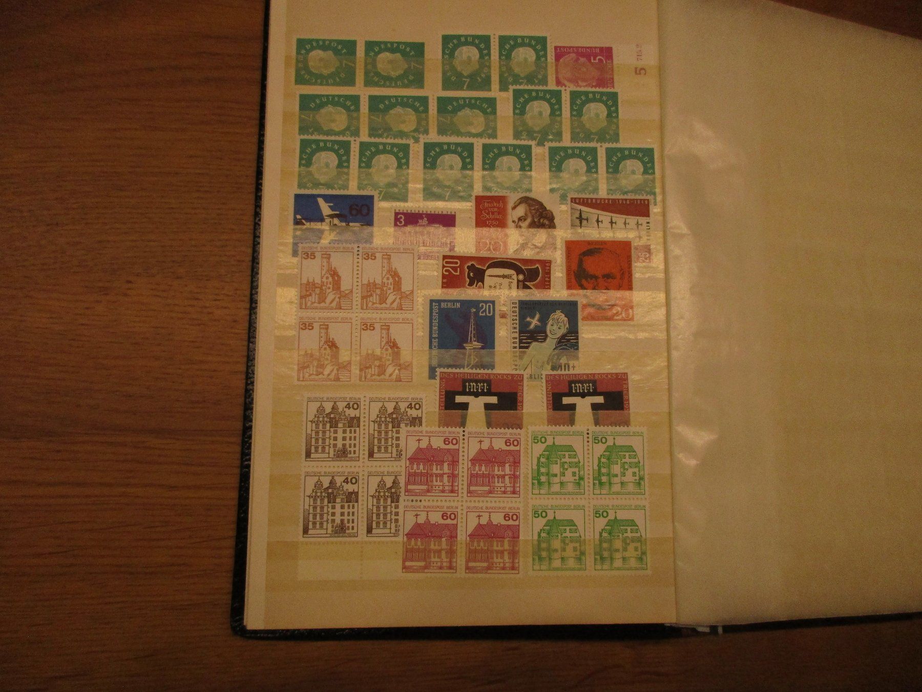 Tutti i francobolli: 180 Stück BRD mit Album – Nuovo (secondo la descrizione) da Niederwil AG venduto da Cembalo 1