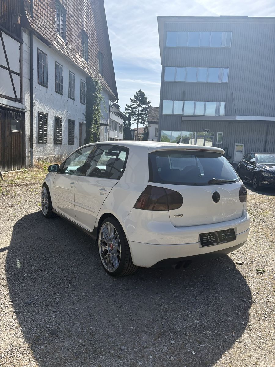 Autos: Golf 5gti – D'occasion à Wangen an der Aare par Nicu0520 3