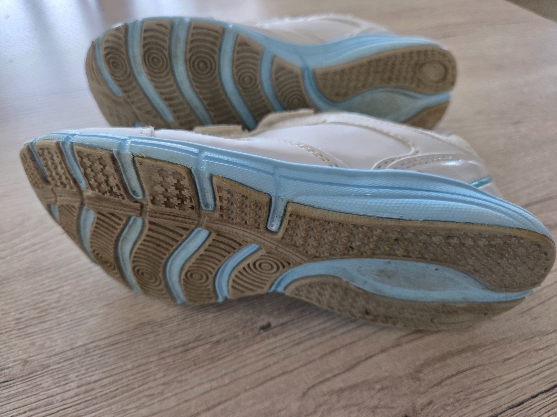 Scarpe per ragazze: Turnschuhe CHAMELEON gr.32 – Usato da Grossdietwil venduto da GNOM313 2