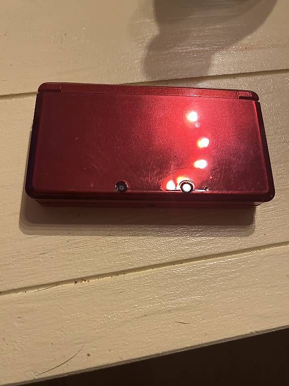 Konsolen: Nitendo 3DS metallic Red – Gebraucht aus Goldach von ann_syf8 1