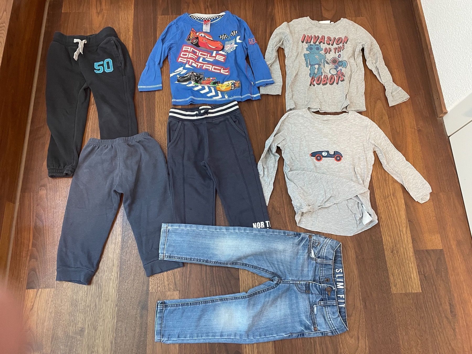Lotti & Set di vestiti: Jungen kleider (nr16) – Usato da Luzern venduto da simona80