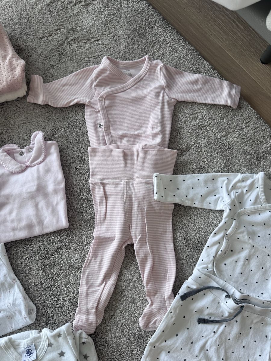 Ensembles coordonnés: Bundle Newborn Kleider Mädchen 0-3 Monate diverse Brands – Neuf (Voir description) à Uetikon am See par Scuderiatom 2