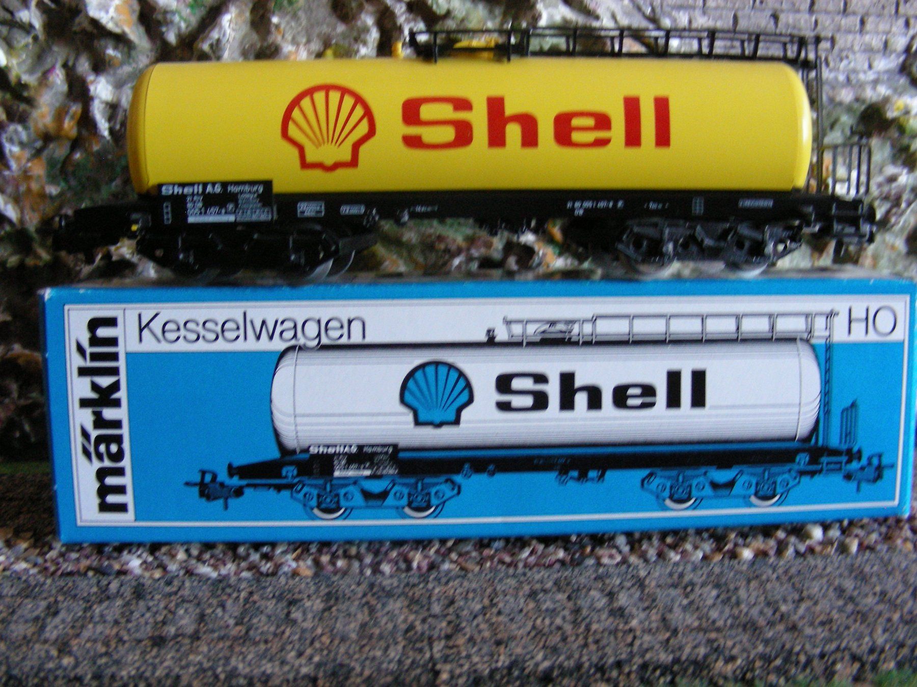Märklin Trains électriques: Märklin wagon citerne – D'occasion à Villars-Burquin par Rodjeurs