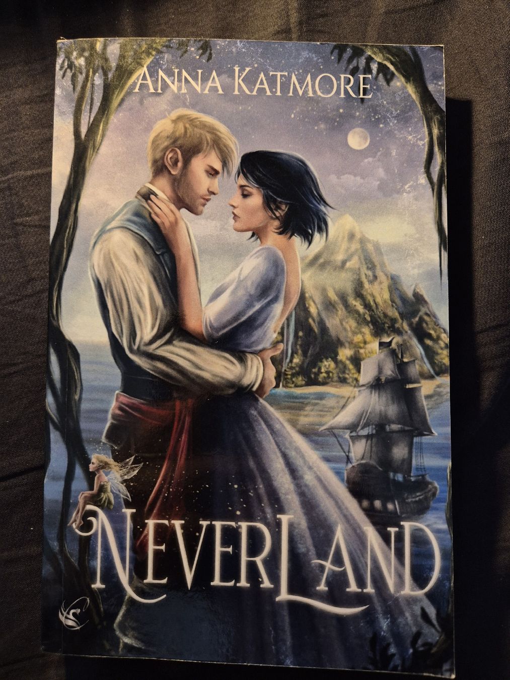 Bücher: Neverland - Anna Katmore – Gebraucht aus Fleurier von cin_7qkd 1