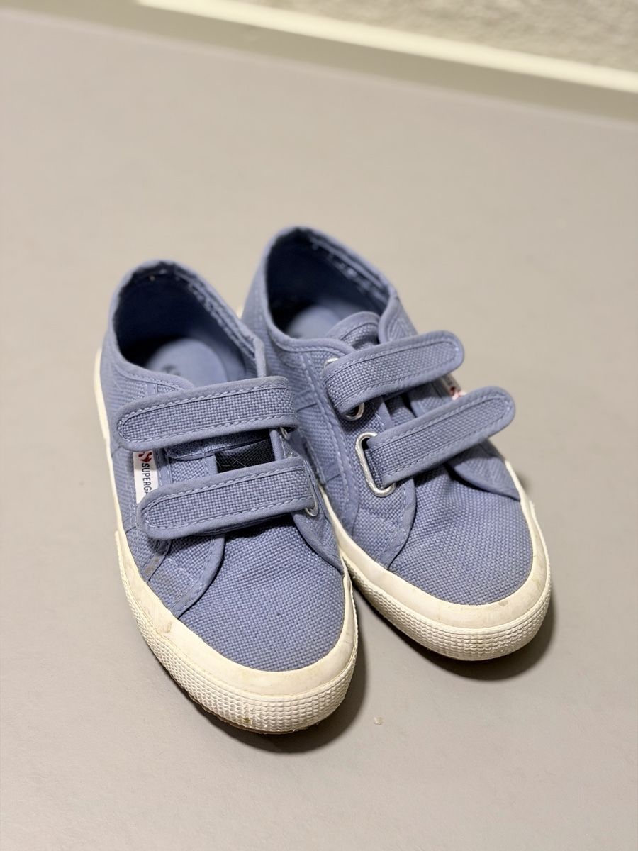 Superga Scarpe da uomo: Superga Schuhe 31 hellblau  – Usato da Schindellegi venduto da SeaAndAir