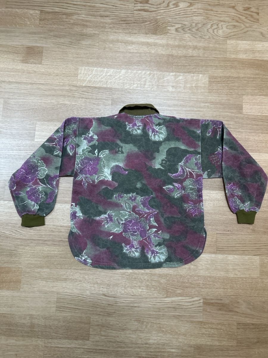 Maglioni & Felpe: Damen Pullover mit Blumenmuster khaki Grösse M – Usato da Luzern venduto da ThrowbackVintage 2