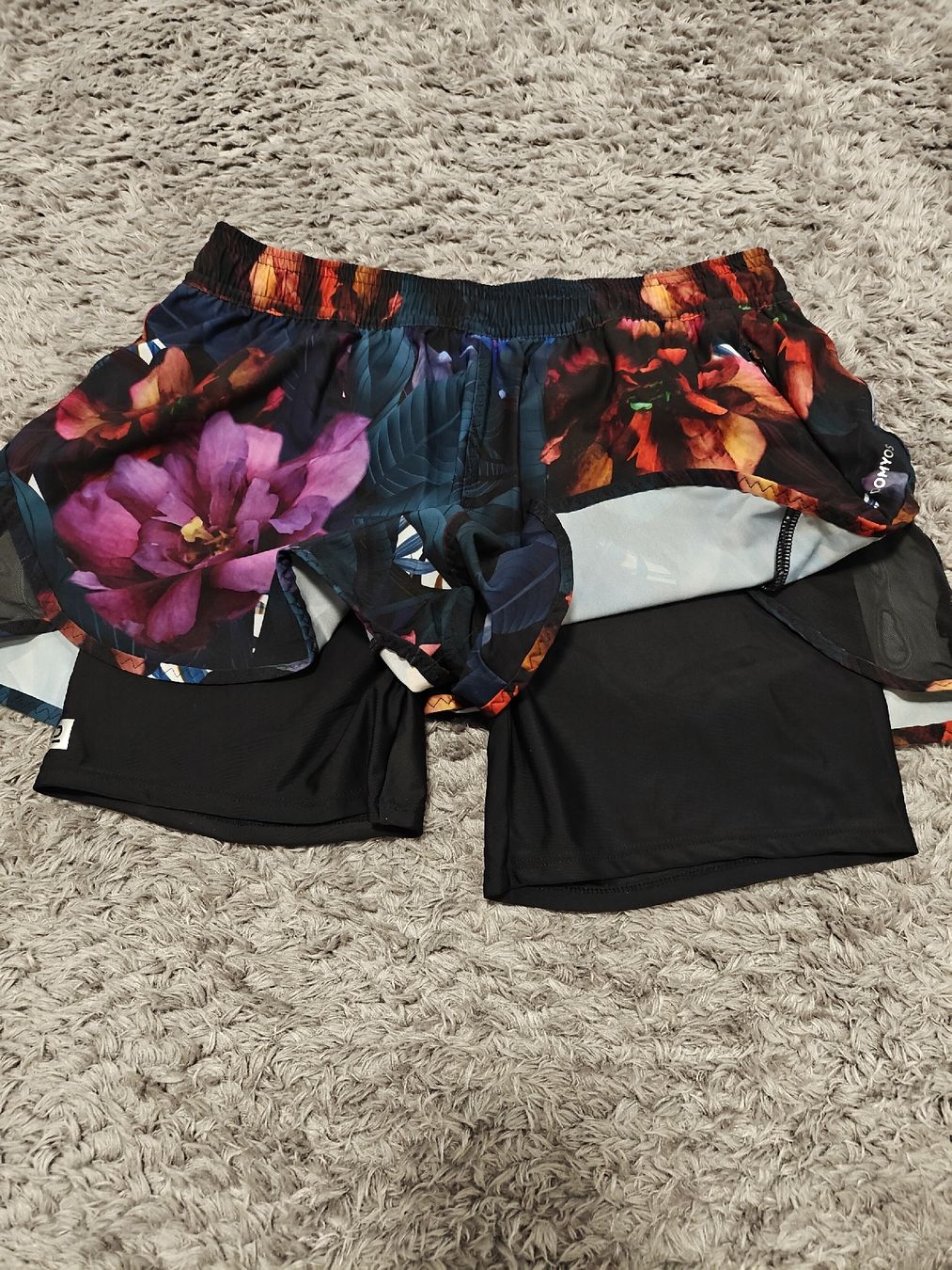 Pantaloni: Sport Shorts / Hose – Nuovo (secondo la descrizione) da Pieterlen venduto da Saemelili 1