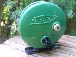 Ancien Moulinet Peerless Protect no 61 !