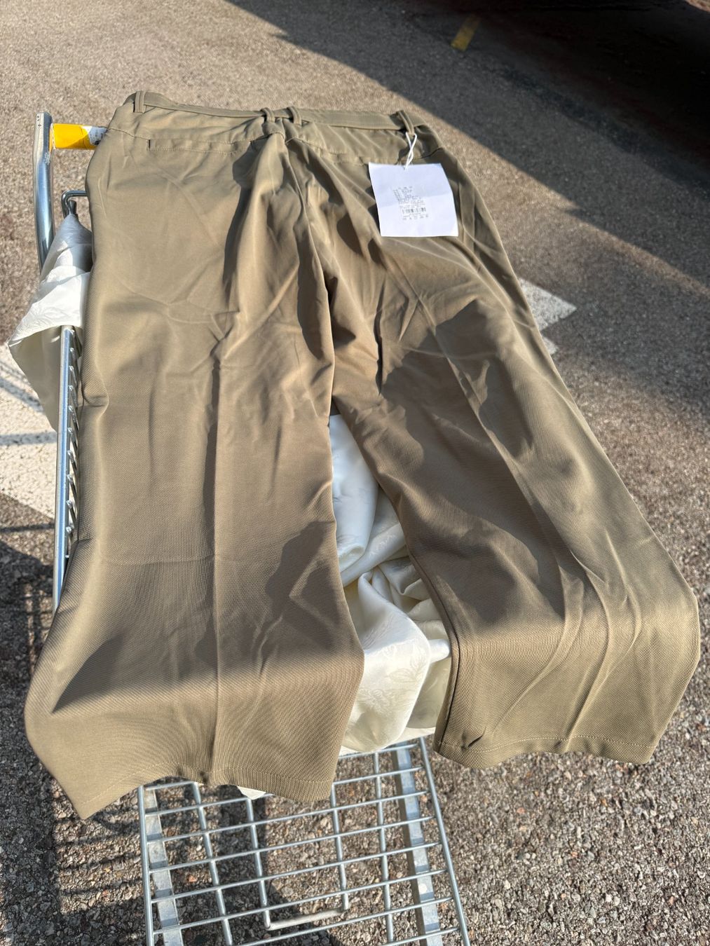 Hosen: Hose Größe 52 IT oder 185/100A CN neu unbenutzt – Neu und originalverpackt aus Vacallo von cri_229f 8