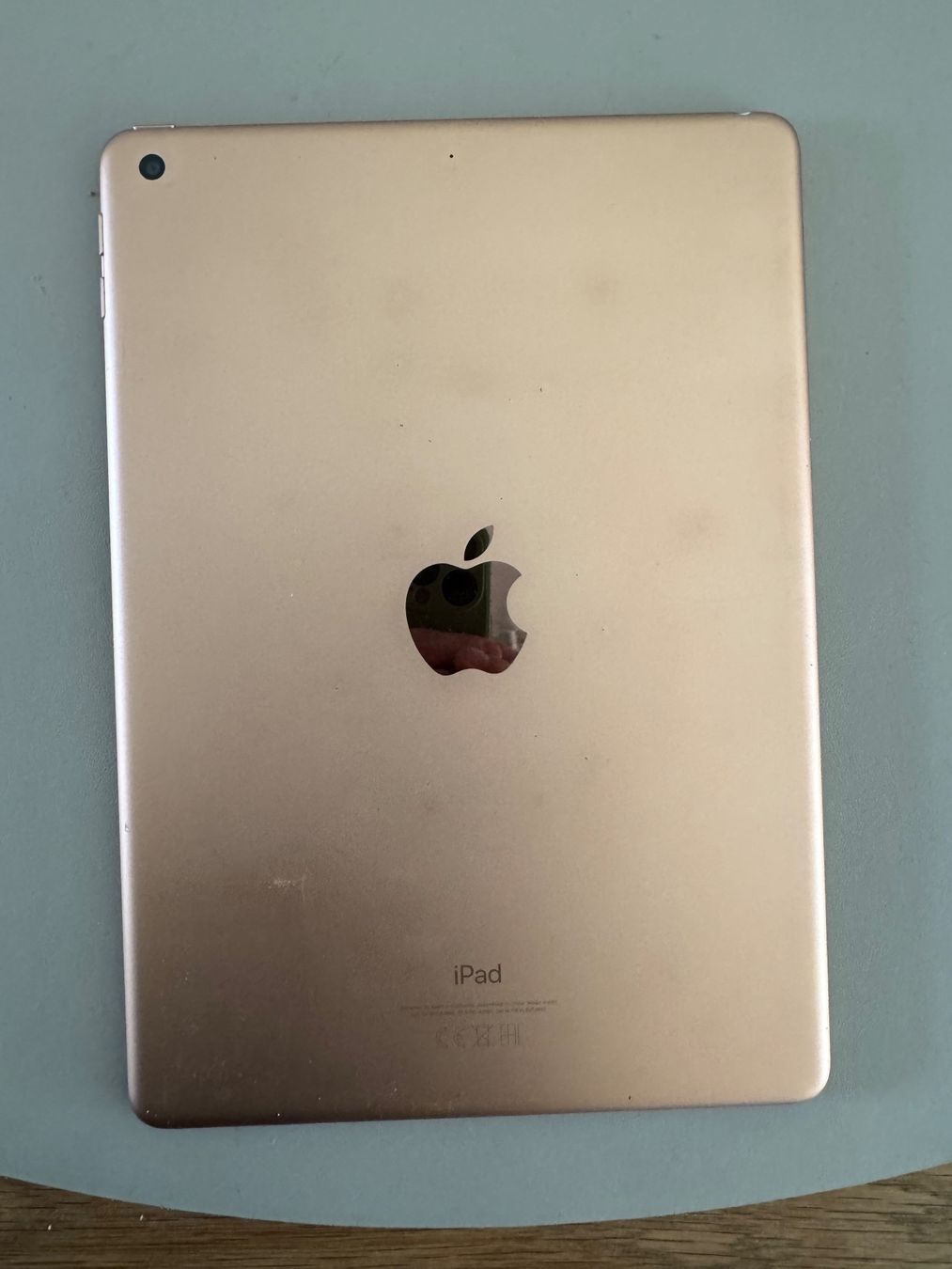 Apple Tablet PC: iPad 6 Generation – Defekt aus Adliswil von Busys 2