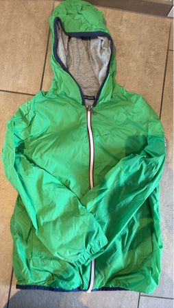 Leichte Jacke Grösse 116 gruen getragen