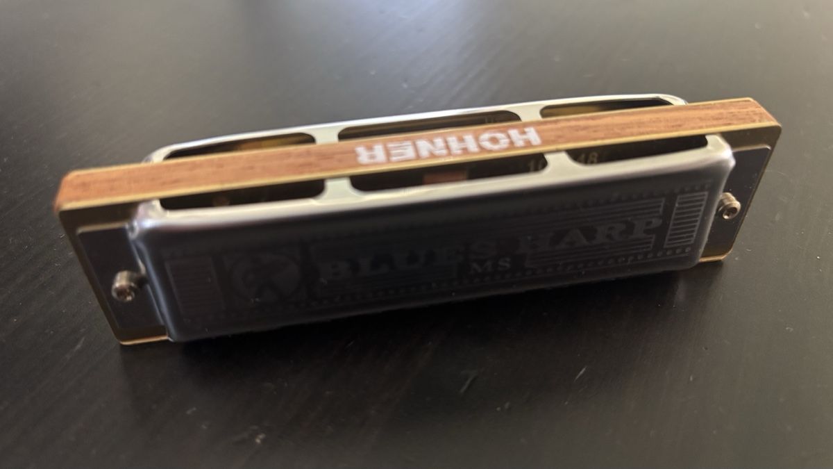 Hohner Strumenti musicali: Brand new Hohner Blue Harp Harmonica – Nuovo (secondo la descrizione) da Binningen venduto da Blofelds_cat