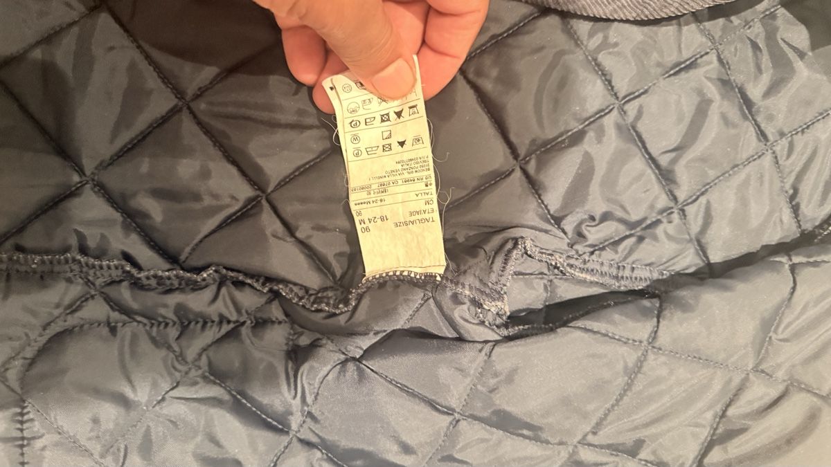 Benetton Giacche & Cappotti: Steppjacke Benetton blau Grösse 18-24 – Usato da Hagendorn venduto da VS0506 4