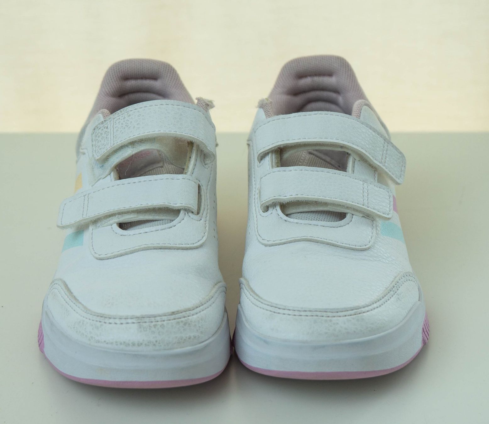 Adidas Scarpe per ragazze: Adidas Turnschuhe Weiss, Gr. 34 – Usato da Zürich venduto da sambaum 1