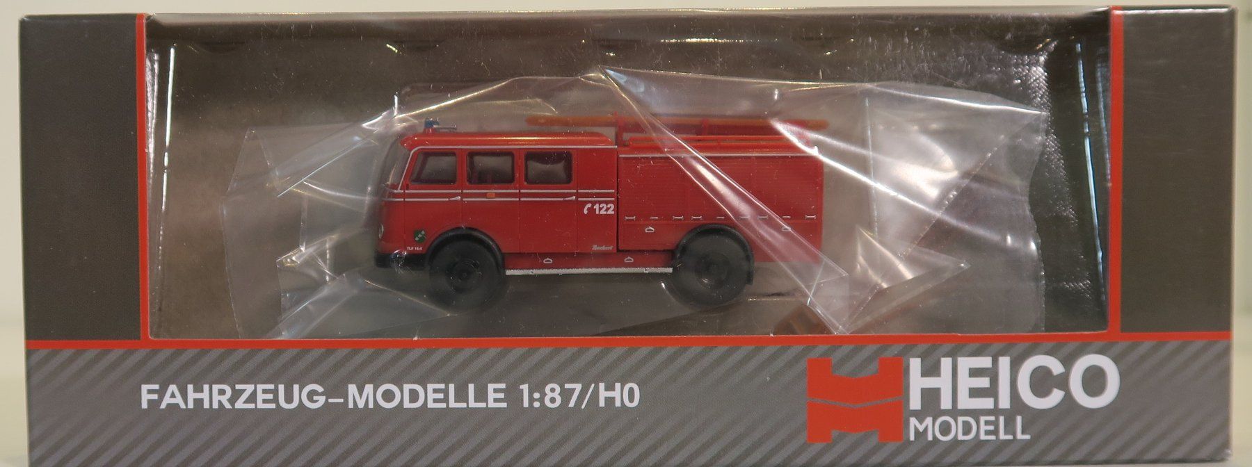 Modellini d'auto: Heico Feuerwehr Mercedes Pullmann – Nuovo e nell'imballaggio originale da Bern venduto da Bantiger2000 3