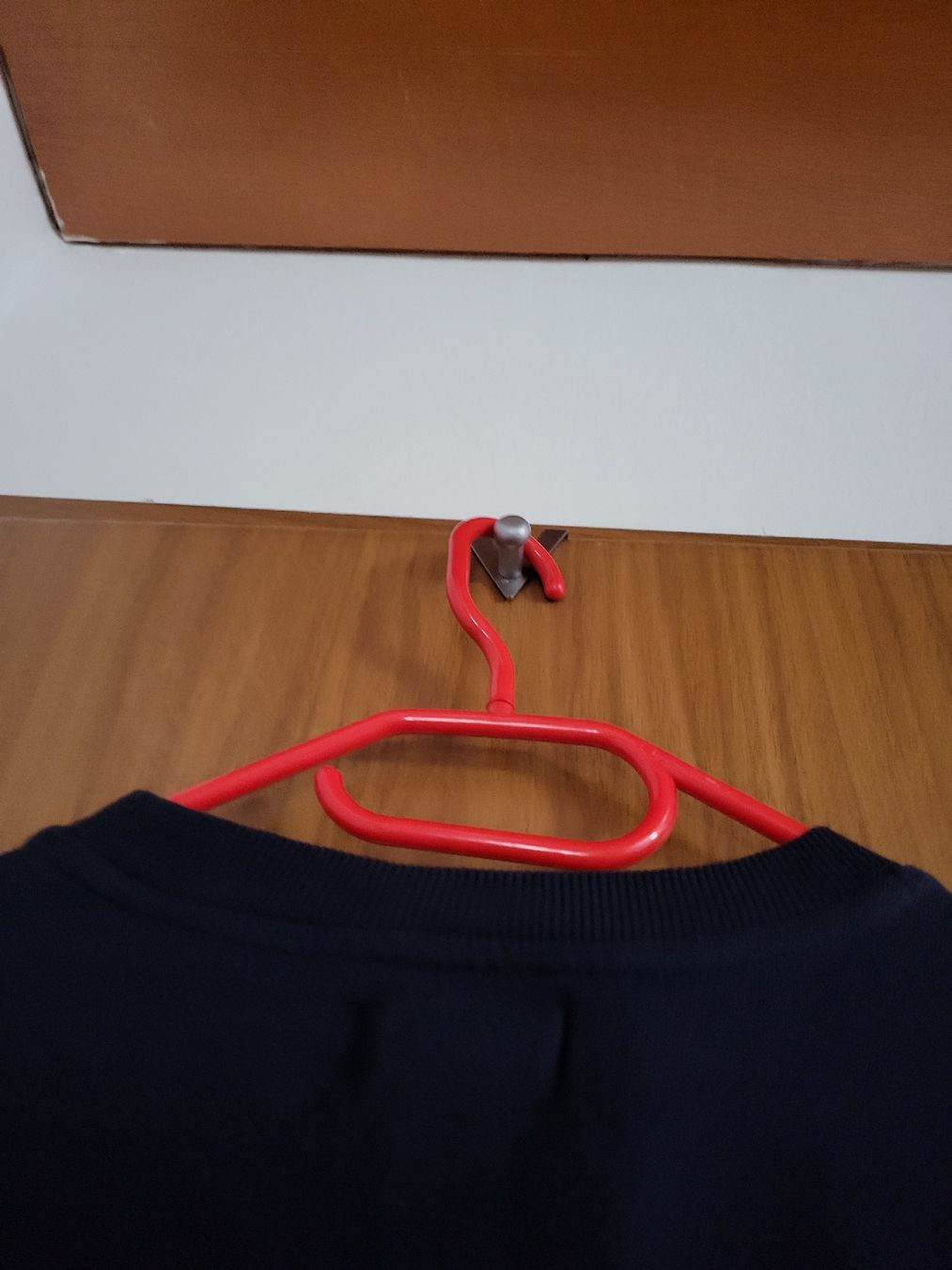 Calvin Klein Maglioni & Felpe: Pull Calvin Klein Jeans bleu marine - Taille XL, comme neuf! – Usato da Niedergösgen venduto da Eva2410 2