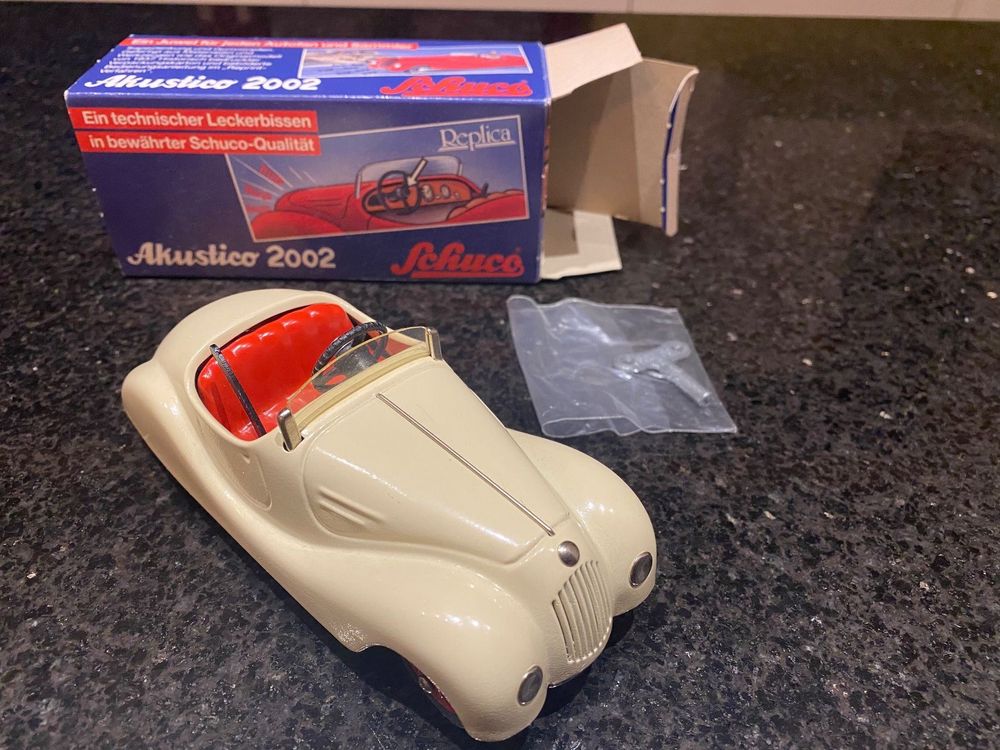 Akustico 2002 | Akustico 2002 | Models with a story - Sold | Classic
