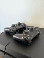 PS4 Slim mit 2 Controller + 4 Spiele - Top!
