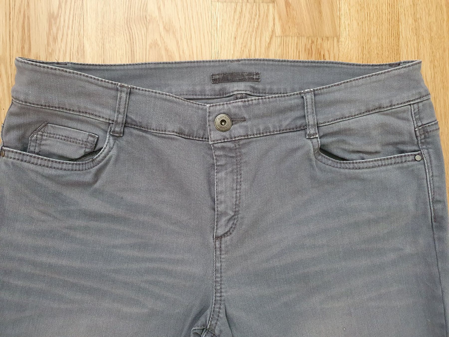 Esprit Jeans: ESPRIT Jeans Hose**** grau Gr. 40 (?) – Usato da Frick venduto da Baghira84 3