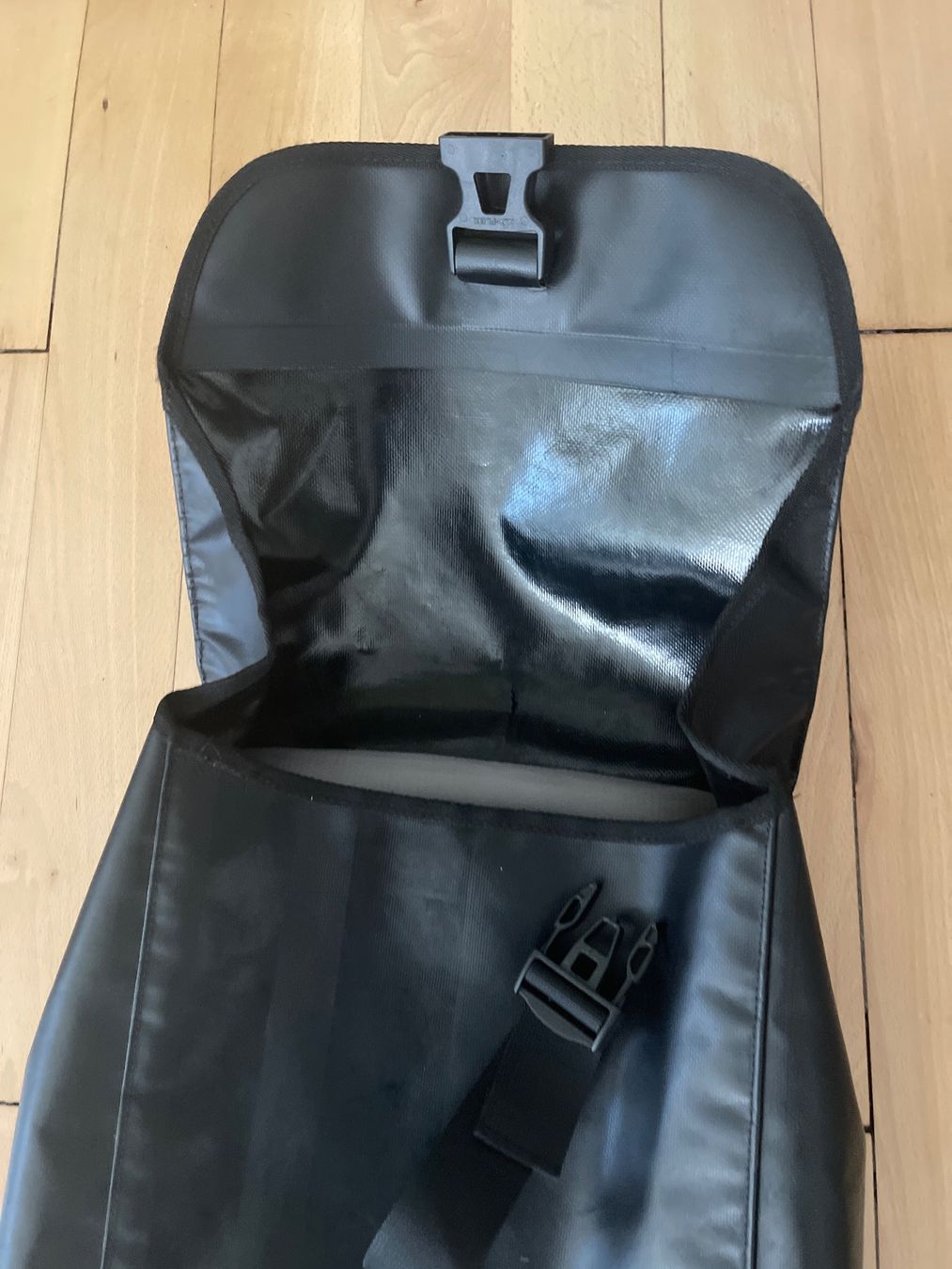Vaude Zaini: Vaude Rucksack, schwarz,  Top Zustand! – Usato da Thun venduto da BanjoDan 2