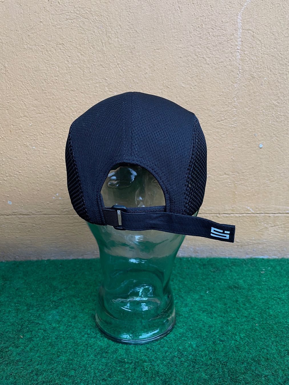 Copricapi, berretti & cappellini: Super Sapiens Cap 5-panel – Usato da Zürich venduto da le_souk 2