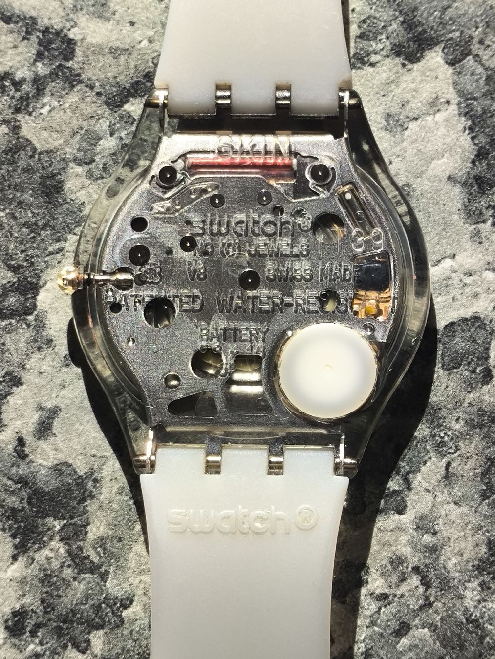 Swatch Orologi: Damen Uhr Swatch Skin Ghost SFM129 – Usato da Scuol venduto da Pisoc2019 2