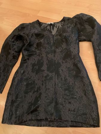 Jolie robe de fête H&M t. 42
