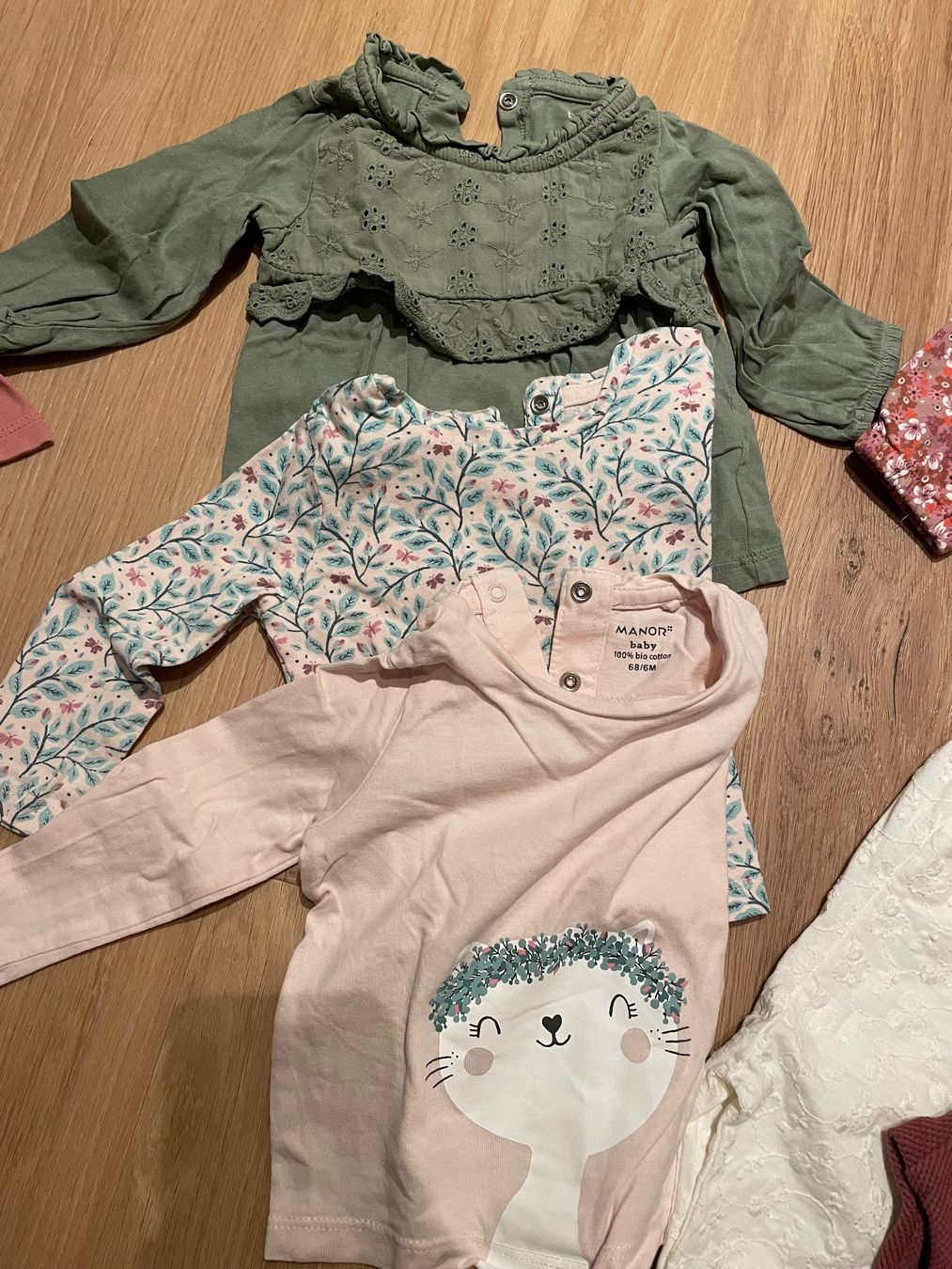 Lotti & Set di vestiti: süsses Mädchen Kleiderpaket Gr 68 – Usato da Ibach venduto da murmeli1899 2