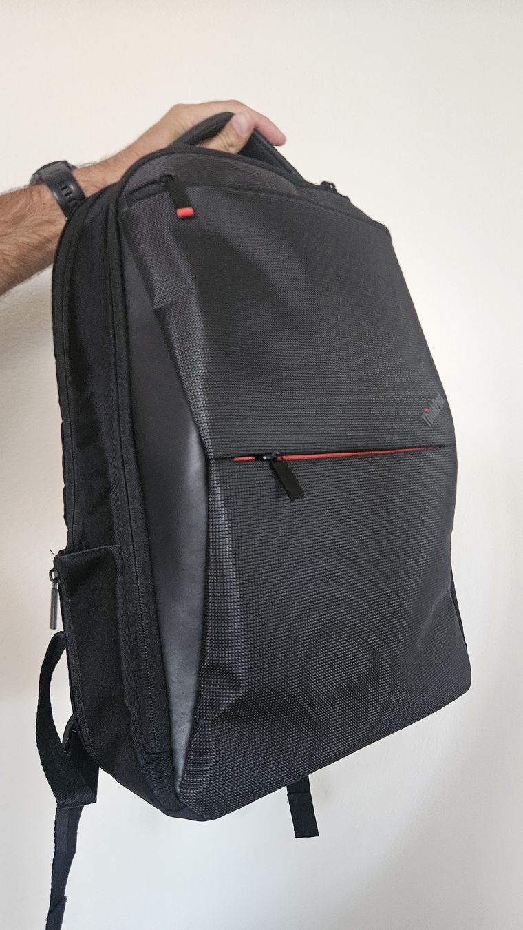 Lenovo Rucksäcke: ThinkPad Backpack Laptop Bag – Neu (gemäss Beschreibung) aus Zug von diana.bee 1