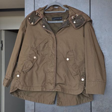 🐸 ZARA KAPUZENJACKE MIT FUTTER XS OLIV JACKE TOP ZUST.