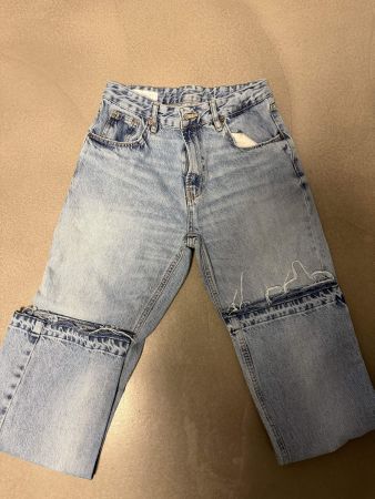Zara Jeans, Grösse 38, Distressed Look, neuwertig!