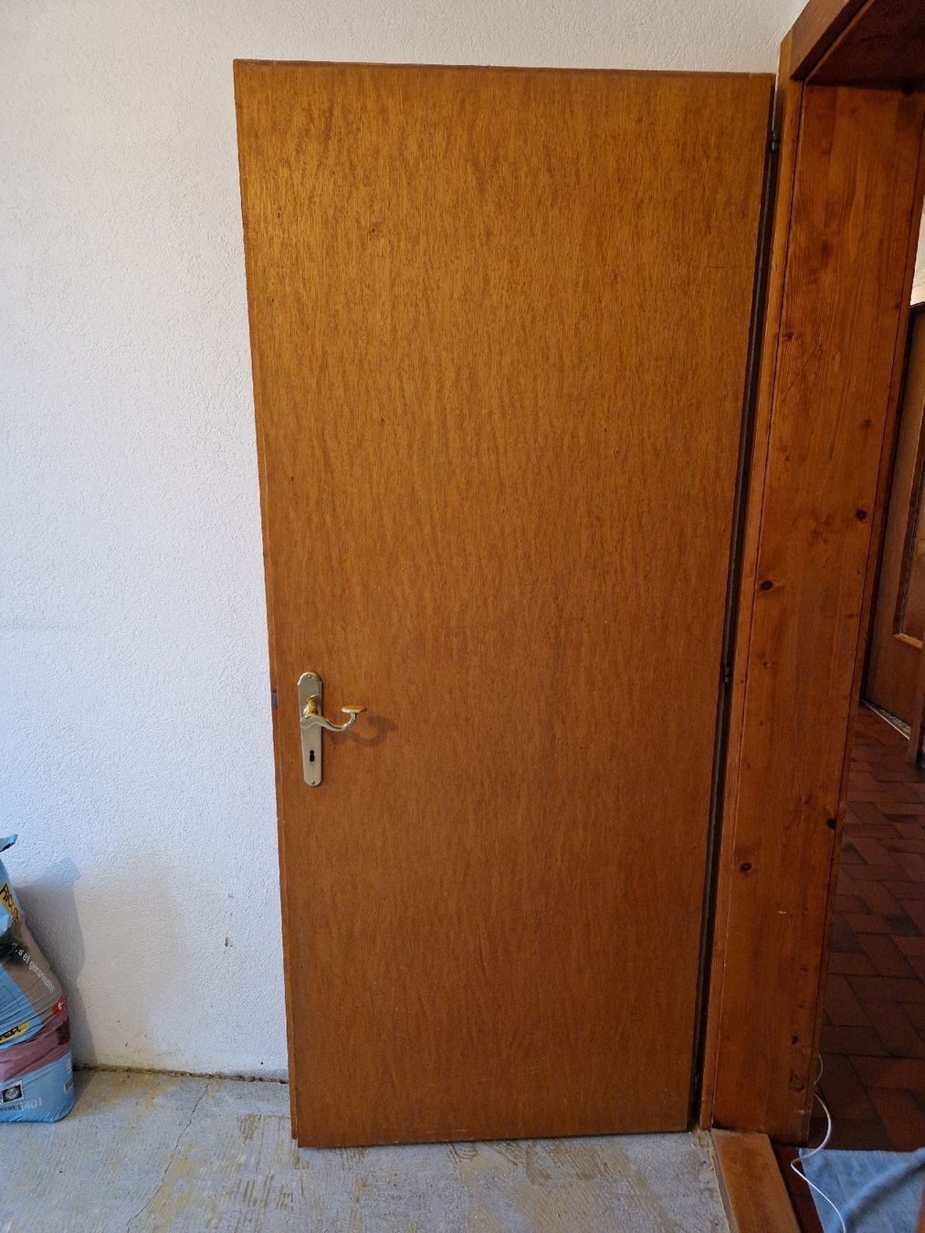 Porte: Porte en bois – Usato da Vuadens venduto da adrien8