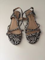 Tamaris Sandalen, Schlangenmuster, Grösse 38, wie neu!
