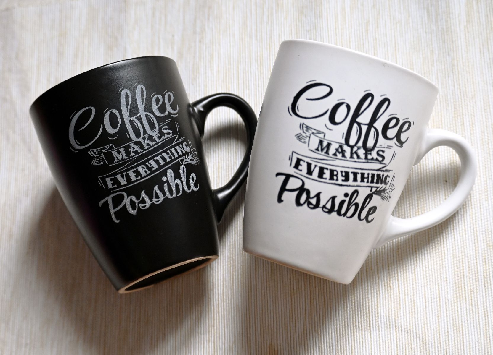 Tazze: Kaffee Tassen Set "Coffee Makes Everything Possible" – Usato da Horw venduto da kse_cmd6
