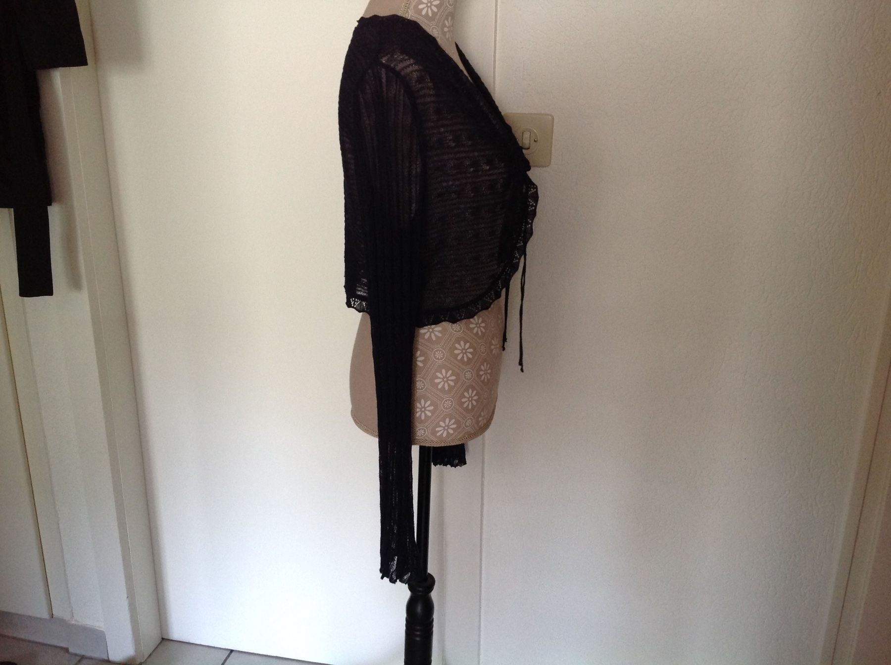 Boleros: Tricot-Chic - Bolero - M – Gebraucht aus Sion von accroshoes 3