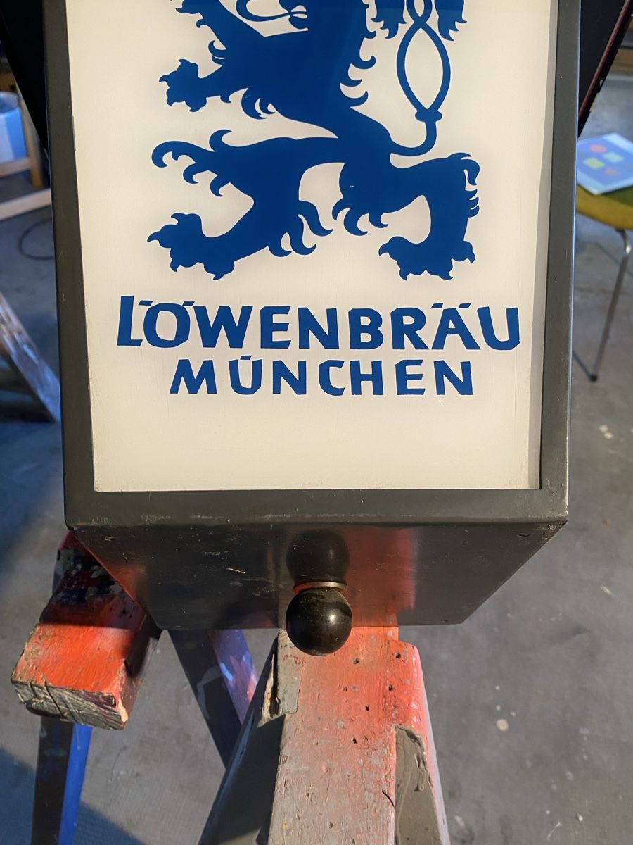 Lampade: Lanterne Löwenbräu München Vintage avec Éclairage – Usato da Lausanne venduto da Csamadhi 5