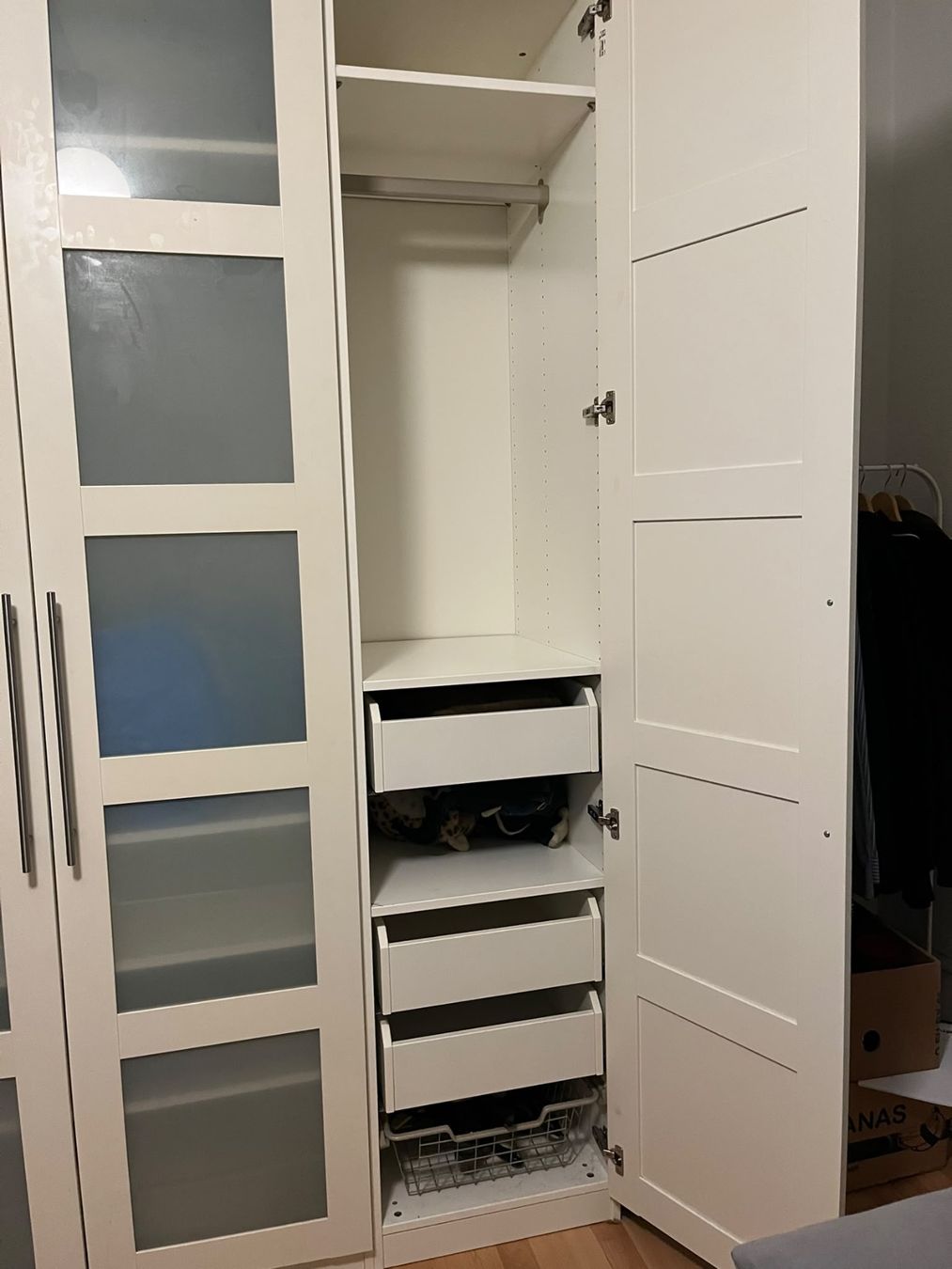 # IKEA PAX Kleiderschrank – 200 × 236 cm – Weiß/Milchglas (D'occasion ...