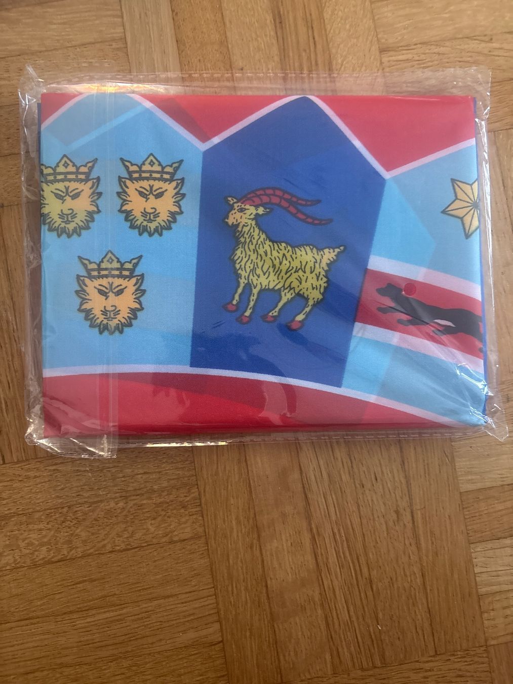 Fahnen: Kroatien Fahne 150x90 – Neu und originalverpackt aus Aarwangen von kah_79t5 1