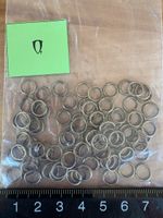 80 Ösen zum Schmuck basteln / Altgold farbig